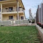 Casa Adi Guest house