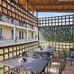Casa Adi Vama Veche