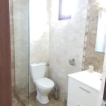 게스트하우스 Casa Adi 3*